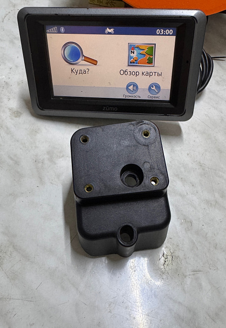 Навигатор Garmin Zumo 660, Б\У