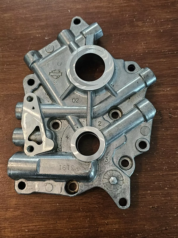 Масляная плита Harley-davidson на M8, 25400131, Б\У